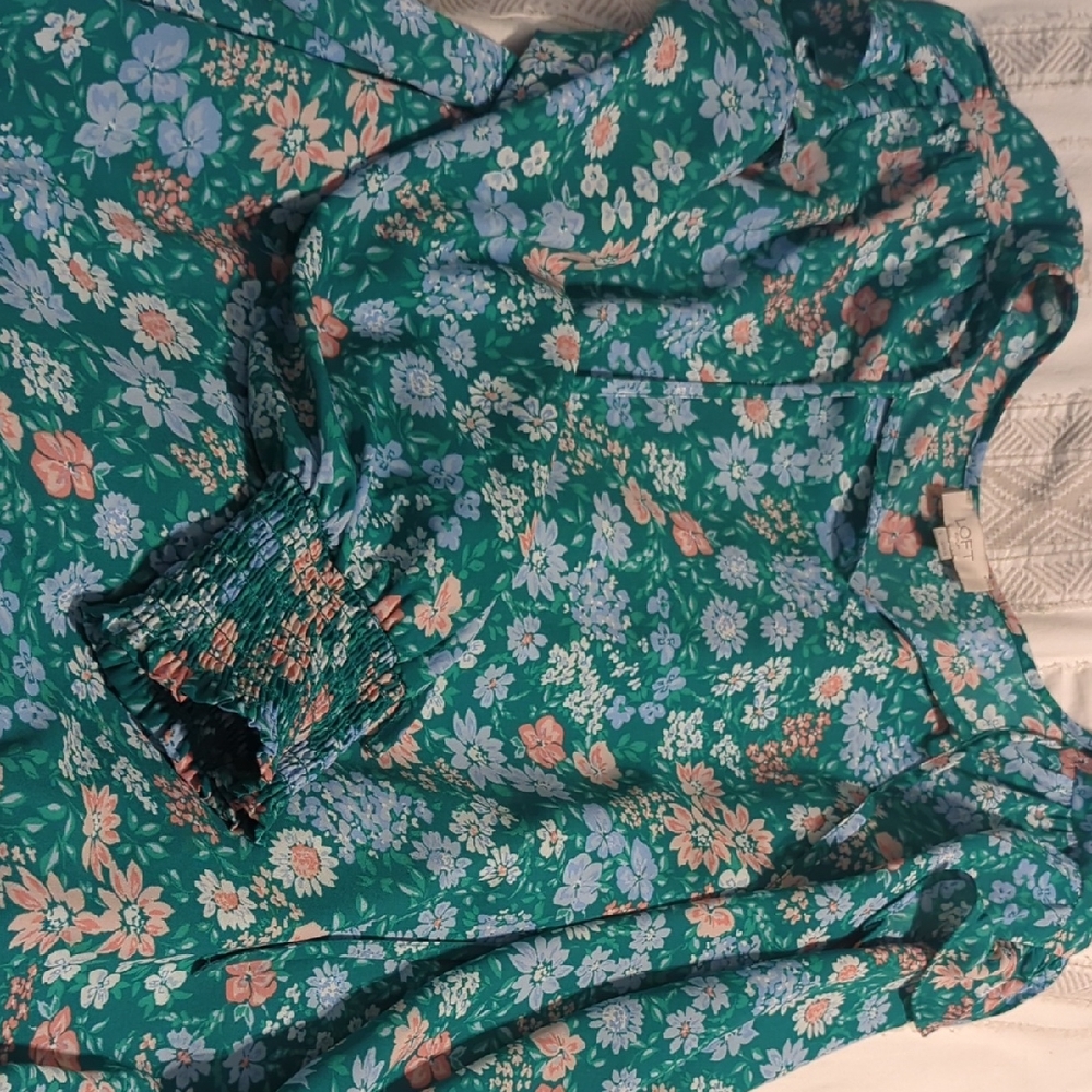 Loft Outlet Green Floral Blouse